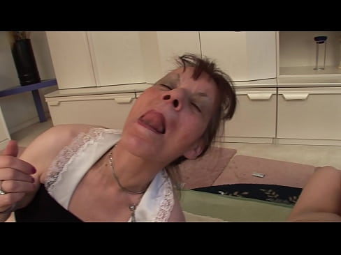 ❤️ To bedstemødre og en bedstefar har en trekant Porn video at da.sexarxiv.ru ️❤