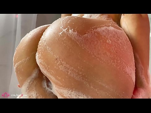 ❤️ Brunette onanerer fisse med vibrator til intens orgasme i brusebad Porn video at da.sexarxiv.ru ️❤